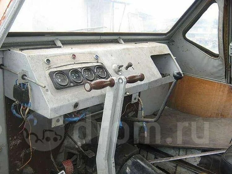 Mocsárjárónak készült, de lehetne akár időgép is ez a furcsa orosz szerkezet 4