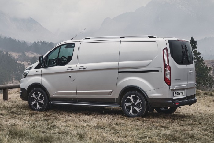 Hatvan fotón a Ford lifestyle-furgonja 1