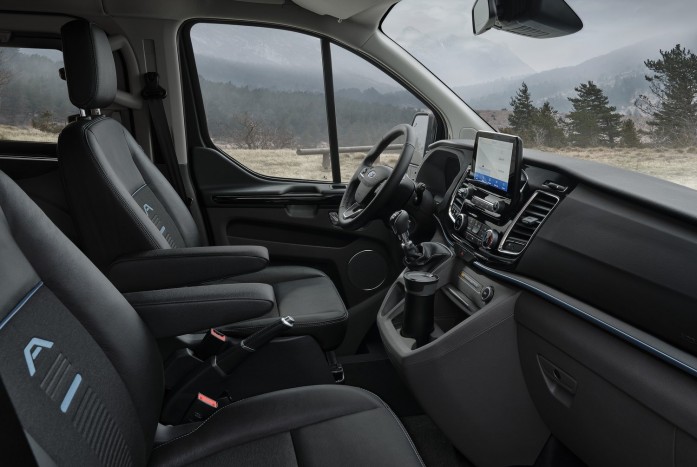 Hatvan fotón a Ford lifestyle-furgonja 10