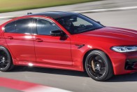 Megújult a BMW M5 98