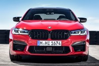 Megújult a BMW M5 100