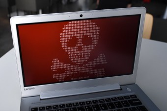 Zsarolók támadtak a Hondára