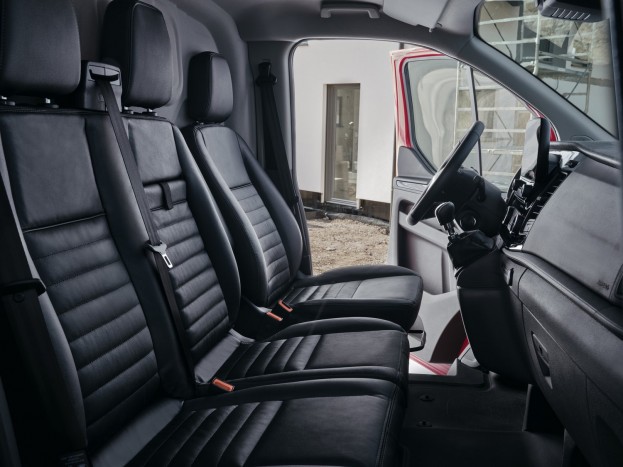 Hatvan fotón a Ford lifestyle-furgonja 11