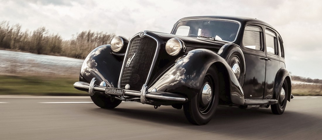 A háború előtti olasz luxust adja az eredeti Alfa Romeo 6C