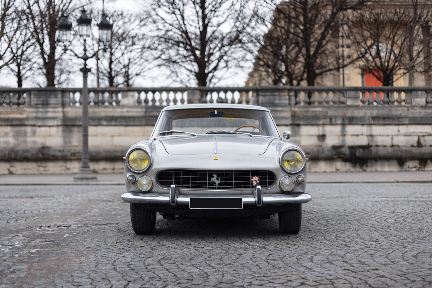 Csodálatosan patinás a restaurálatlan Ferrari 250 GTE 4