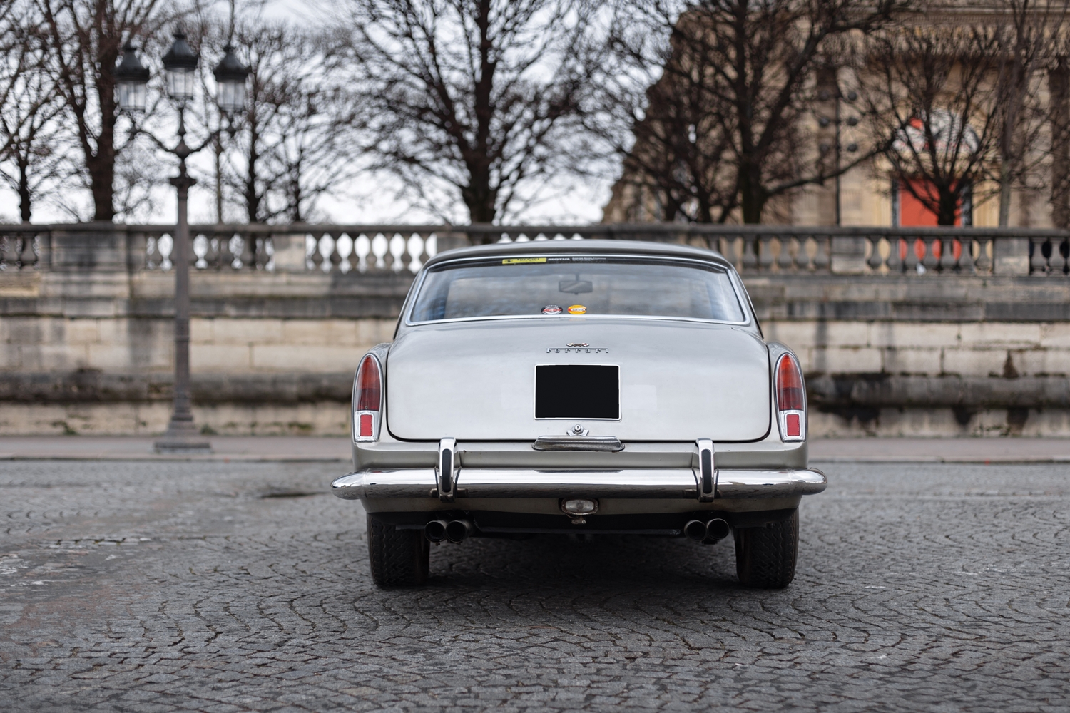 Csodálatosan patinás a restaurálatlan Ferrari 250 GTE 5