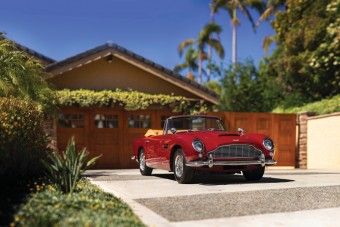 Elképesztően gyönyörű az 1965-ös kabrió Aston Martin