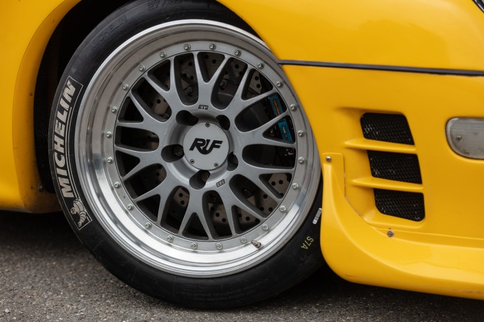 Elmehetsz vele a boltba, miután leugrottál a dobogóról 8