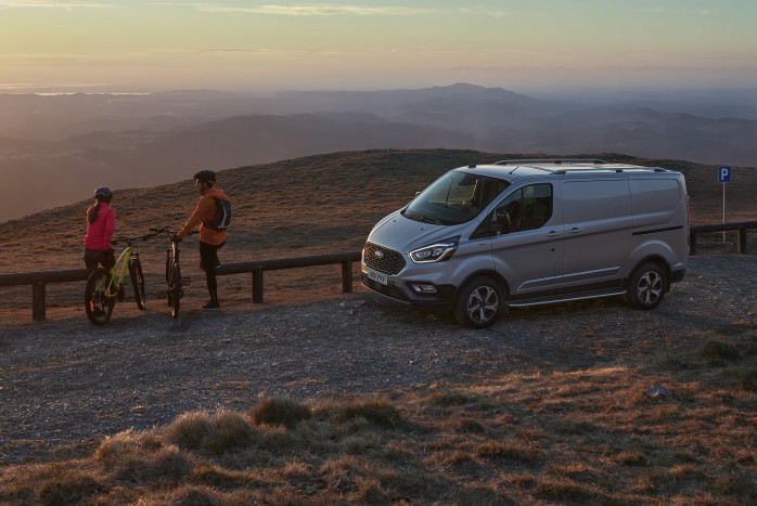 Hatvan fotón a Ford lifestyle-furgonja 20