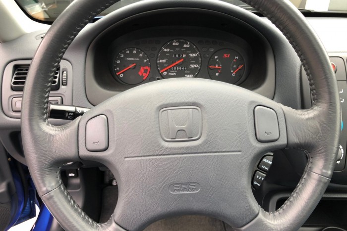 15 millióért vitték a 20 éves Honda Civic-et 7