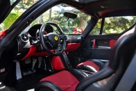 Ez nemcsak egy Ferrari Enzo, hanem egy 800 milliós netes vásárlás 22