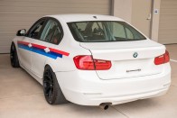 Versenyre kész ez a kicsövezett BMW 328i 30