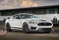 Nem készült még ennél keményebb Ford Mustang 36