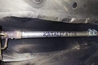 12 friss fotó a sírva röhögős szervizpokolból