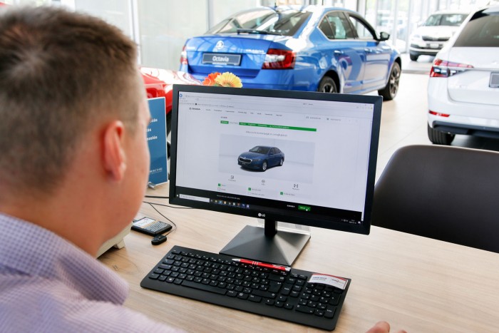 Mennyire mélyen nyúl a kereskedők zsebébe a különadó? 2