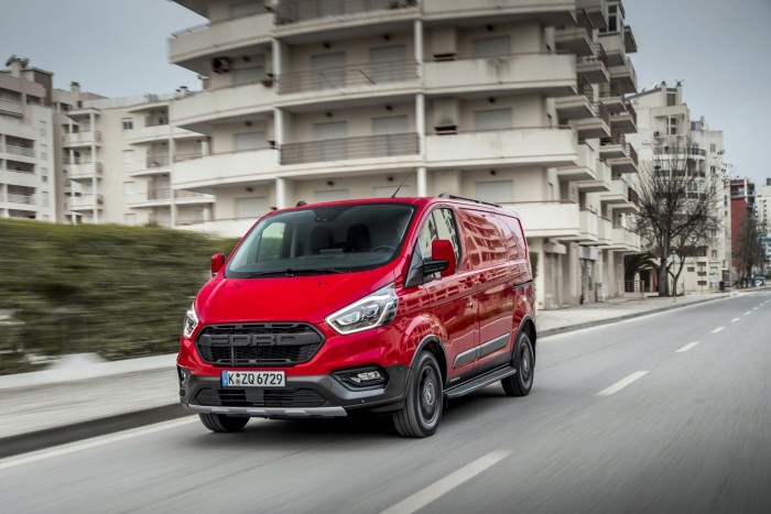 Hatvan fotón a Ford lifestyle-furgonja 32