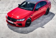 Megújult a BMW M5 148