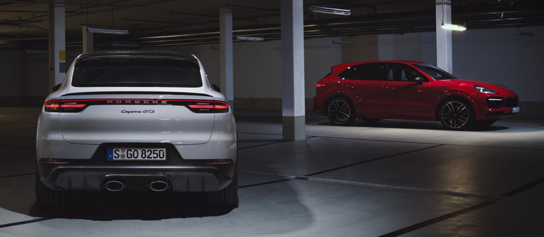 V8-assal tér vissza az örömterepjáró