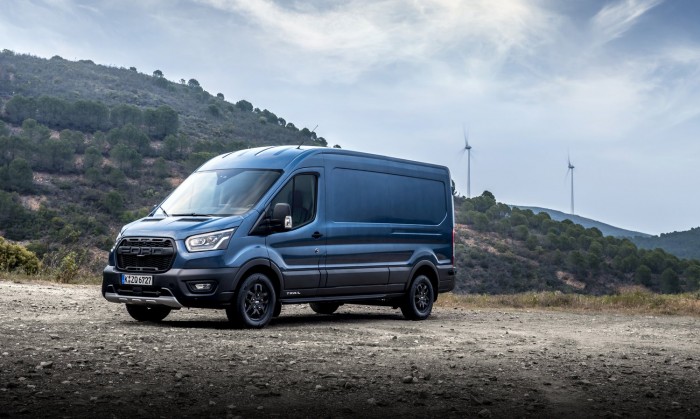 Hatvan fotón a Ford lifestyle-furgonja 43