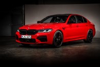 Megújult a BMW M5 162