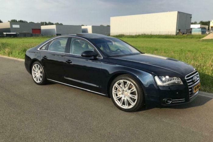 Így néz ki egy használt csúcs-Audi 850 ezer kilométer után | Vezess