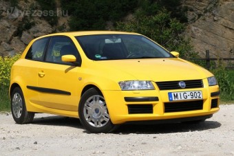 Érdemes tizenöt éves használt olasz autót venni?