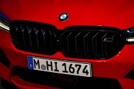 Megújult a BMW M5 175