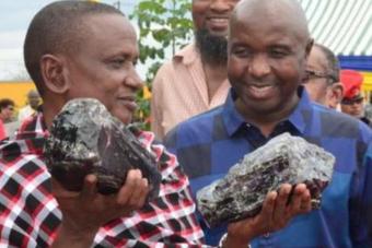 Egy csapásra milliárdos lett a szerencsés afrikai bányász