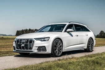 408 lóerős Audi luxuskombi, könnyű terepre