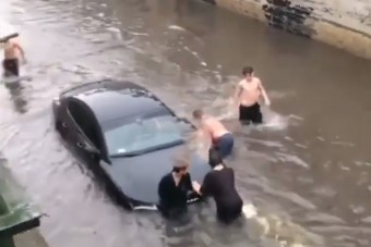 Így mentették ki a Kecskeméten vízbe fojtott Audit