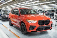 Piros X5 M lett az 5 milliomodik amerikai BMW 11