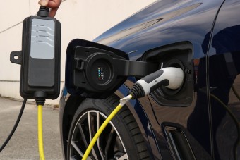 Egy nap alatt elfogyhat az ötmilliárdos állami villanyautó-támogatás