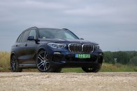 Hibrid a BMW-től: karcolja a 40 milliót, de nem véletlenül 68