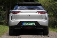 Luxus crossover kis villanymotorral, nagy akksival: DS 3 Crossback E-Tense teszt 54