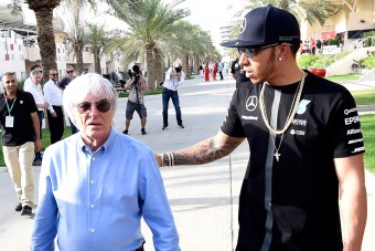 F1: Ecclestone kiakadt Hamilton büntetésén