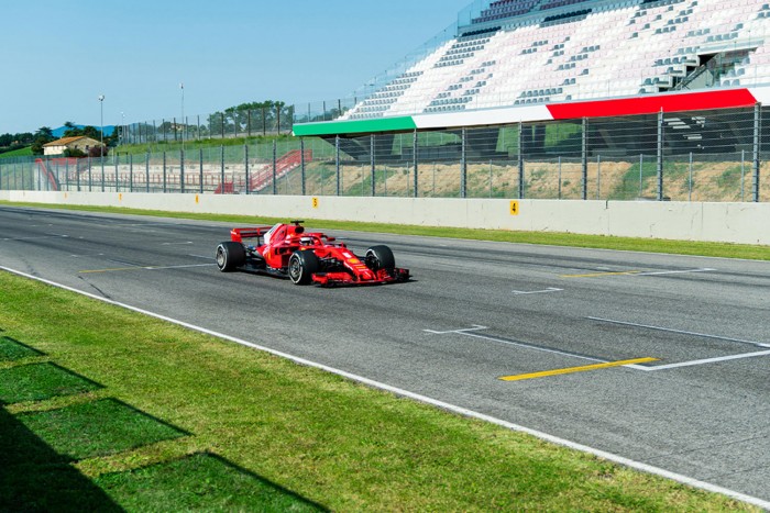 F1: Még kevesebbet tesztelhetnek a csapatok