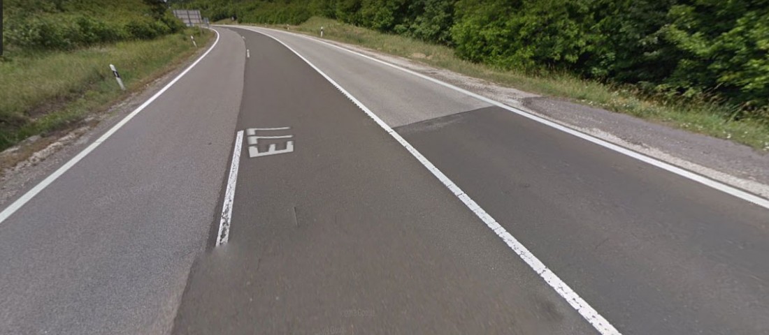 Megfejtettük az összevissza aszfaltos magyar országutak titkait