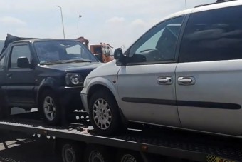 Újabb túlpakolt horrorkaraván akadt a rendőrök horgára