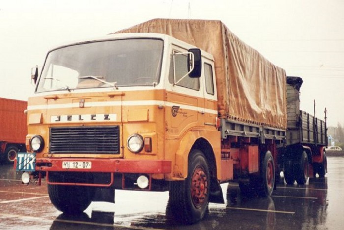 Újra gyártana civil teherautókat a keleti blokk ikonja