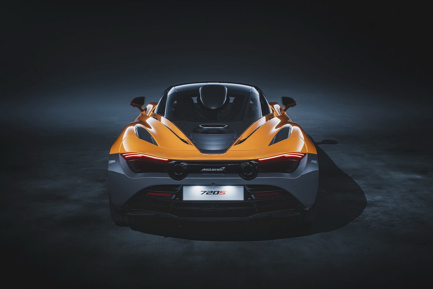 A 25 éves Le Mans-i győzelemre emlékeznek a McLaren 720S-sel 7