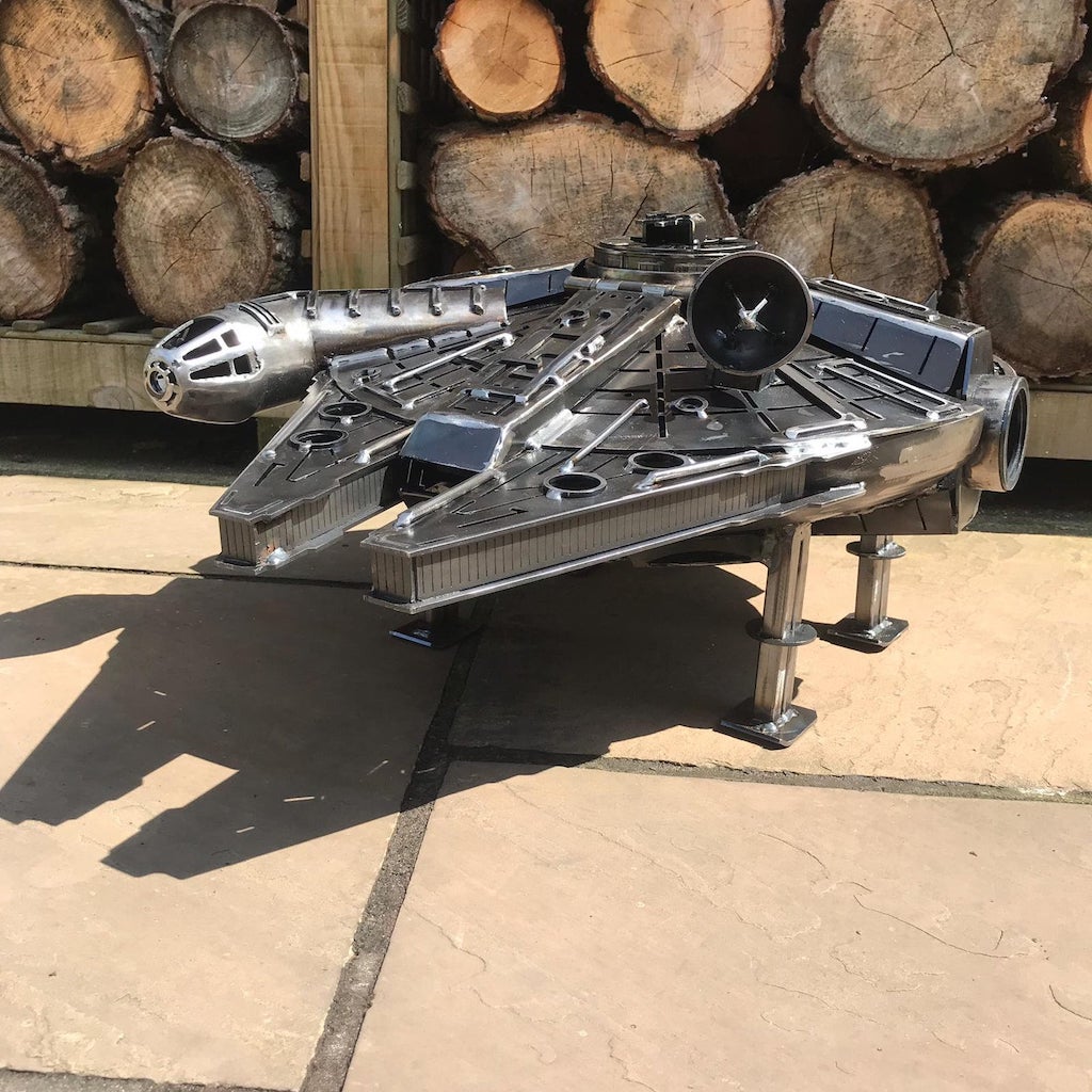 Már tényleg minden adott egy elborult Star Wars kerti partihoz 2