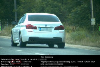 50 helyett 123-mal ment a BMW-s, valamit mégis megúszott