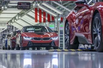 Átadták az utolsó 18 darab BMW i8-ast