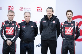 F1: Újabb pilóta jelentette be a távozását