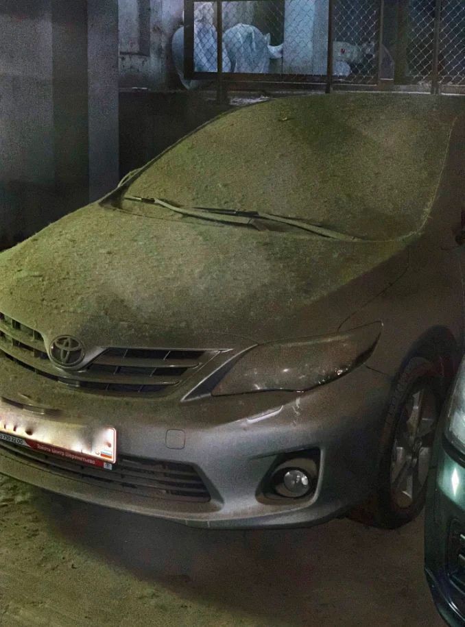 Érthetetlenül rejtélyes Toyotát találtak egy moszkvai parkolóházban 2