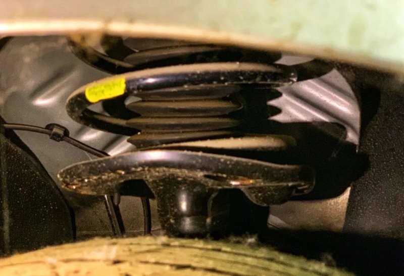 Érthetetlenül rejtélyes Toyotát találtak egy moszkvai parkolóházban 3