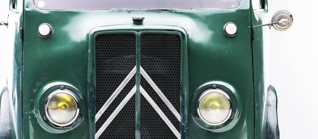 Az első tolóajtós furgon