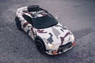 Terepjárót faragtak a Nissan GT-R-ből 2