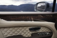 Frissült a Bentley óriási szabadidőjárműve 61