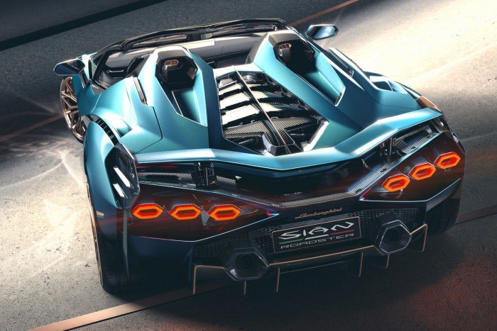 Tetejét vesztette a hibrid hipersportautó 6